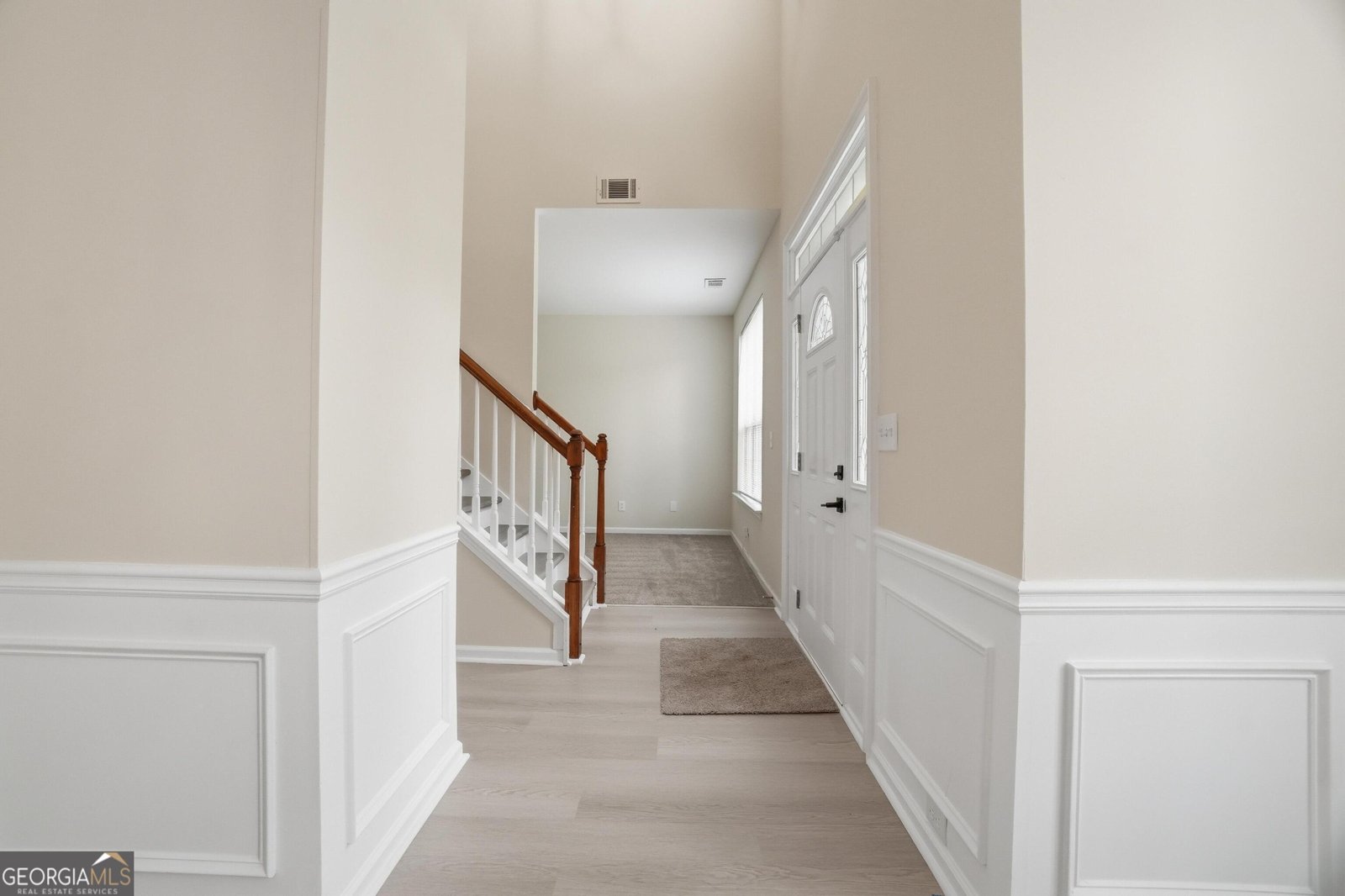 6894 Breeze Drive Stone Mountain - Photo 8