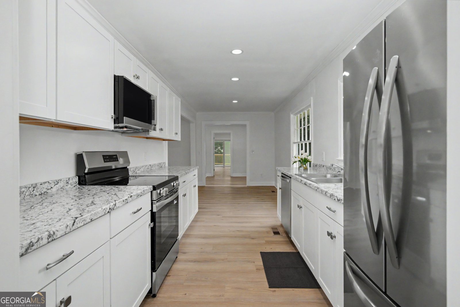 90 Cedar Street Woodbury - Photo 13