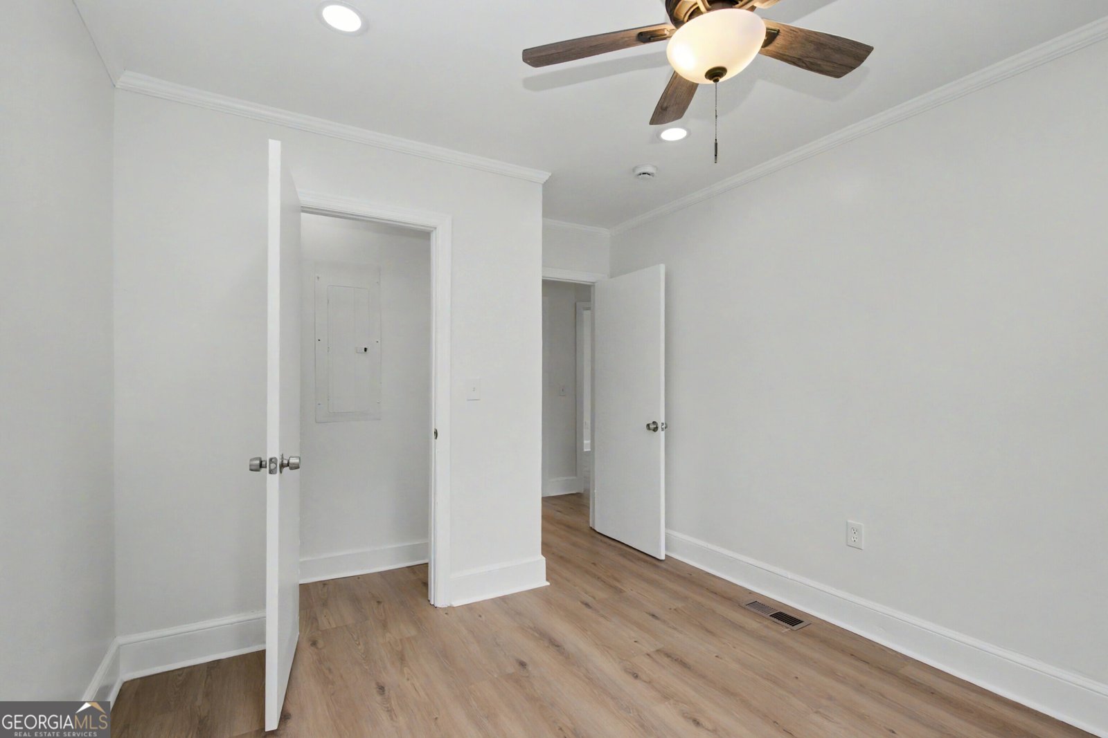 90 Cedar Street Woodbury - Photo 32