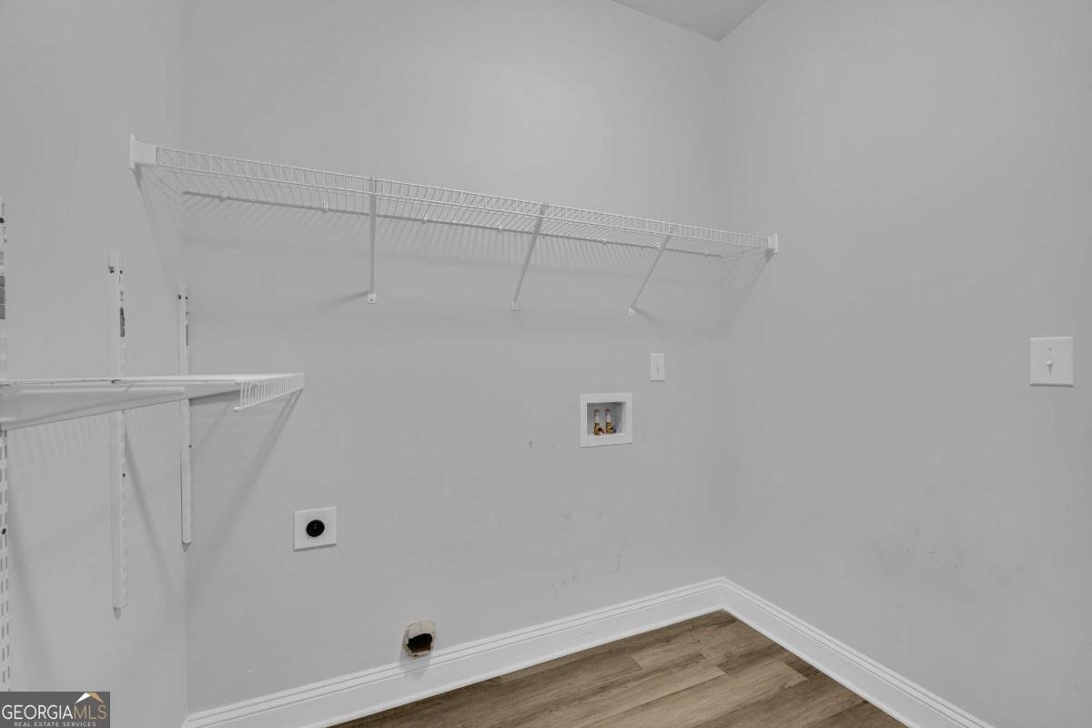 817 Hidden Hollow Circle Commerce - Photo 23