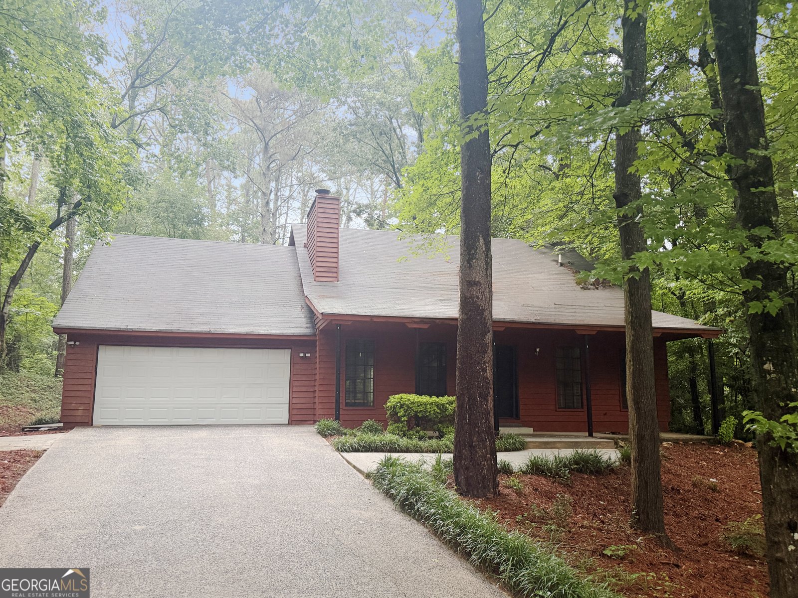 1156 Forest Glen Court Acworth - main photo
