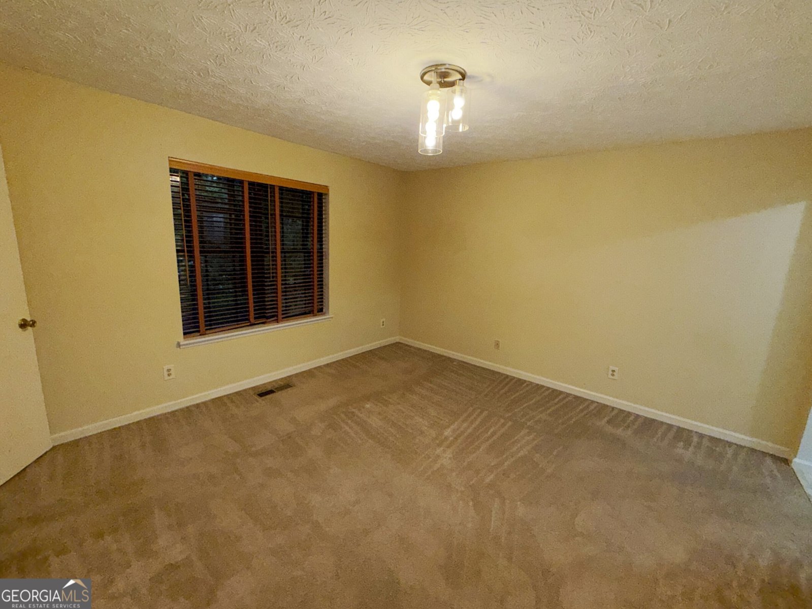 1156 Forest Glen Court Acworth - Photo 13