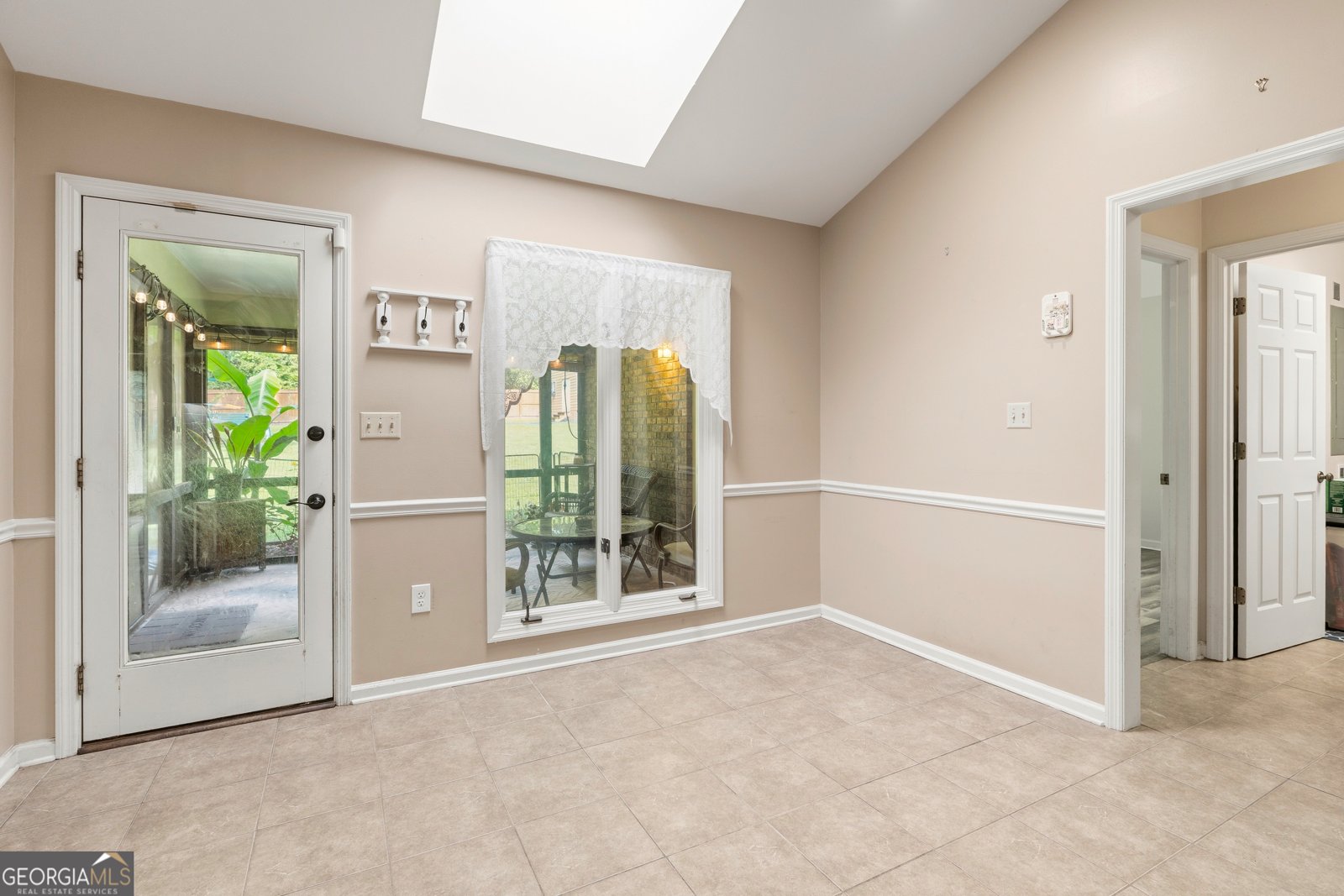 5905 Psalmond Road Midland - Photo 17