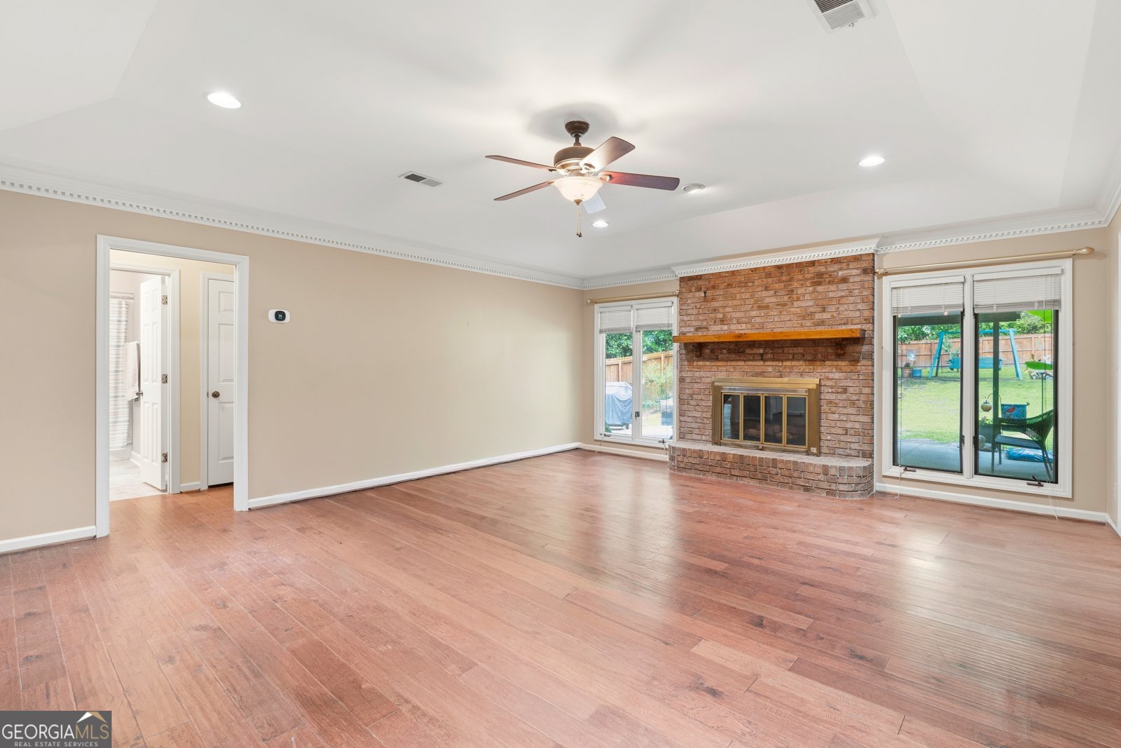 5905 Psalmond Road Midland - Photo 9