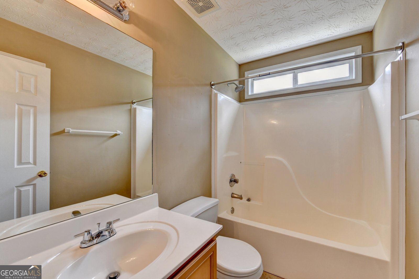 7012 Litany Court Flowery Branch - Photo 17