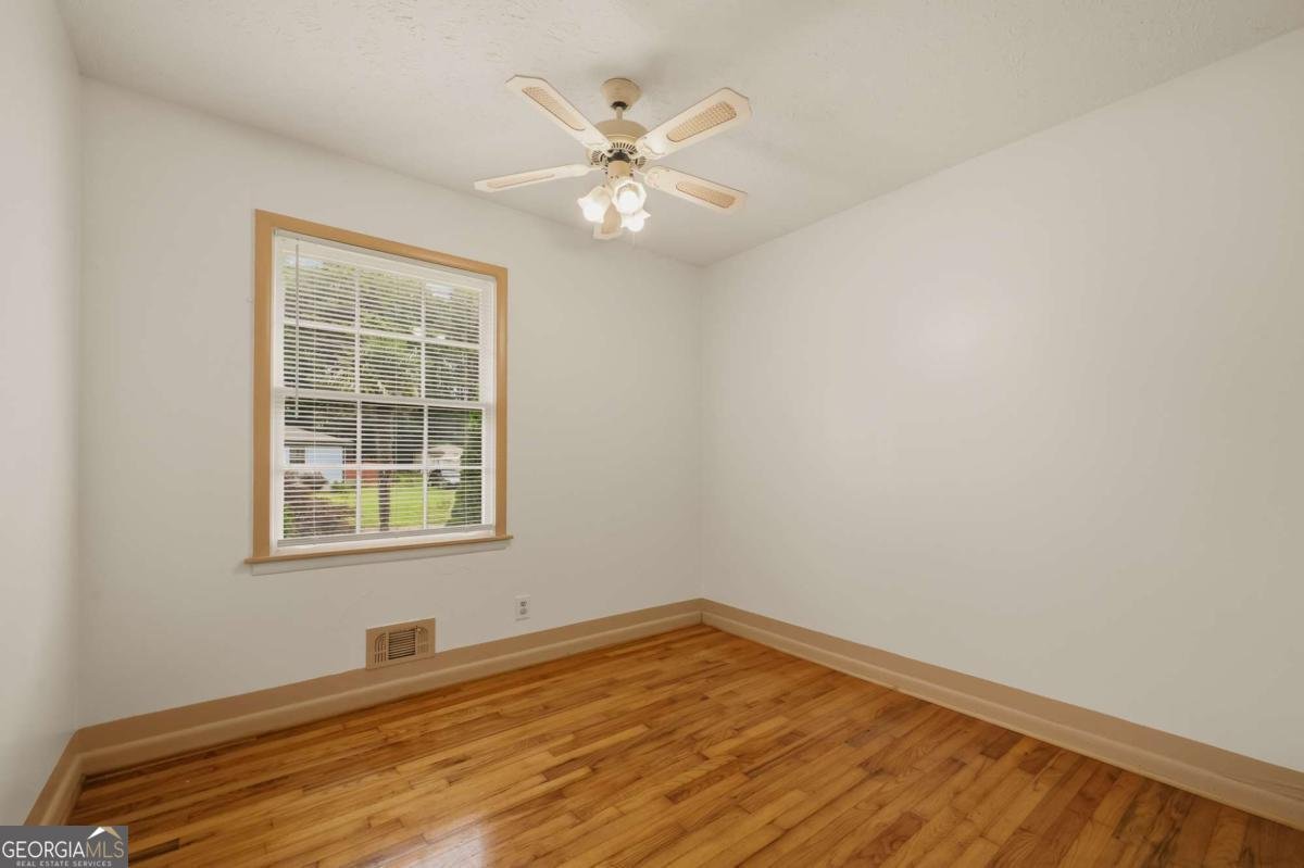 520 Pinecrest Drive Riverdale - Photo 9