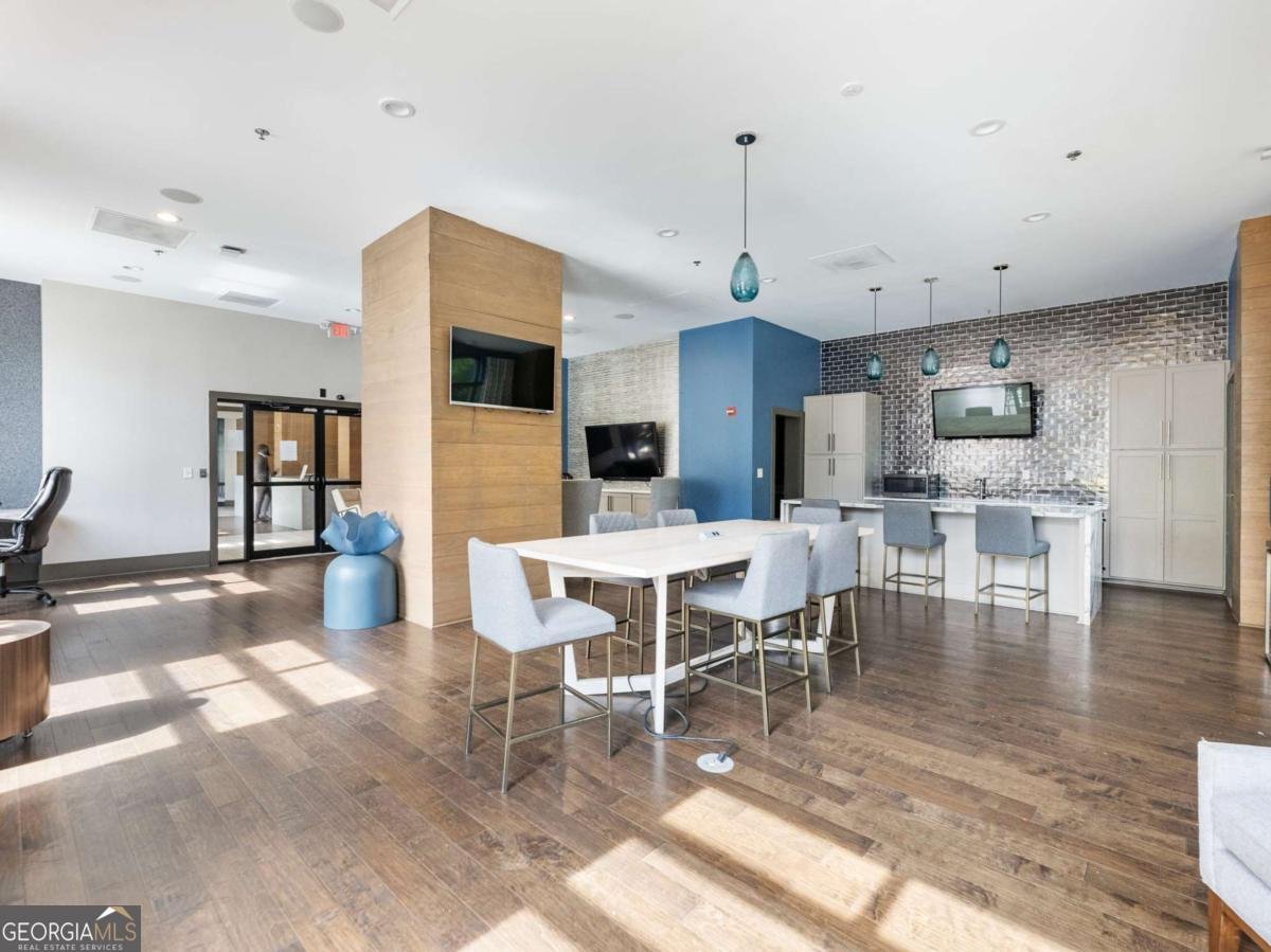795 Hammond Drive Atlanta - Photo 17