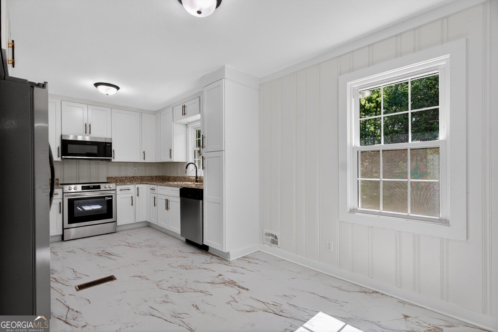 239 Wilcox Road Lagrange - Photo 9