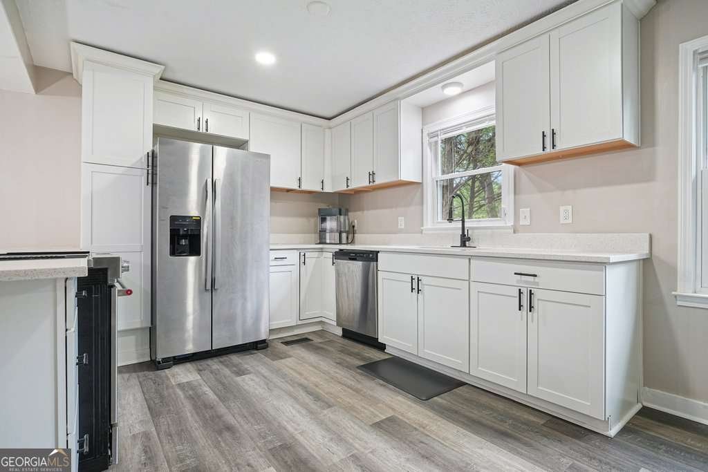 695 Shannon Green Circle Mableton - Photo 13
