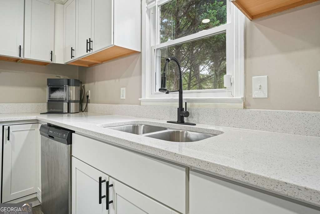 695 Shannon Green Circle Mableton - Photo 14