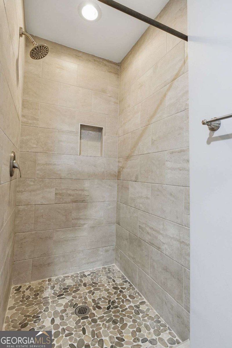 381 Ashbourne Trail Lawrenceville - Photo 39