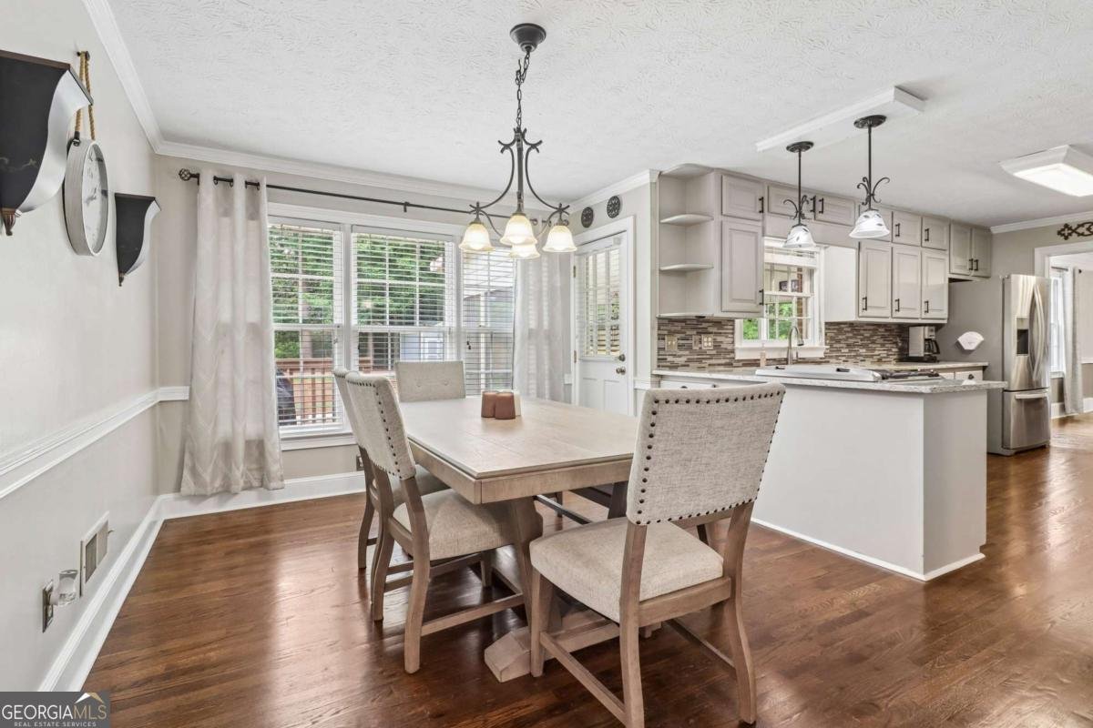 914 Newcastle Drive Lilburn - Photo 14