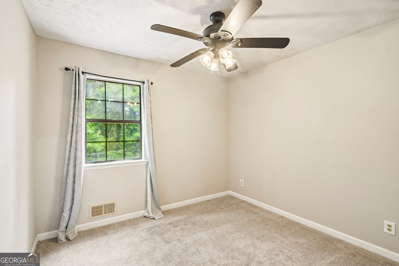 131 Jennifer Lane McDonough - Photo 18