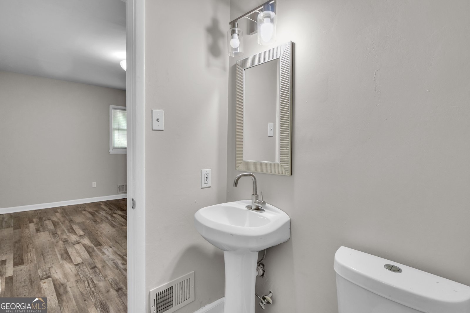 6575 Hidden Brook Trail South Fulton - Photo 8