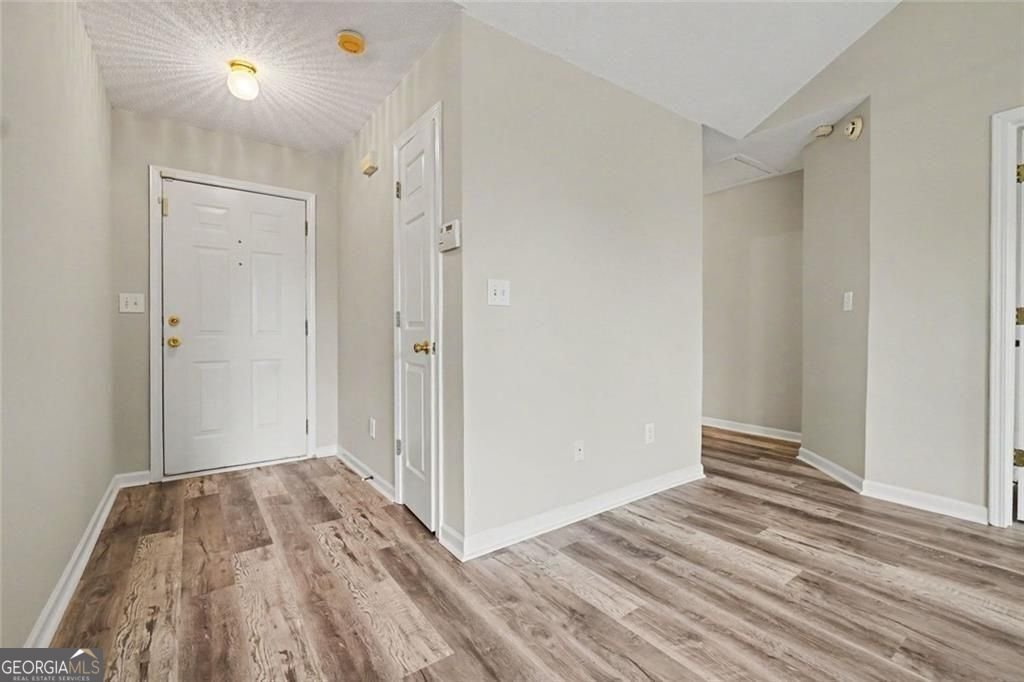 4466 Big Bluff Court Douglasville - Photo 13