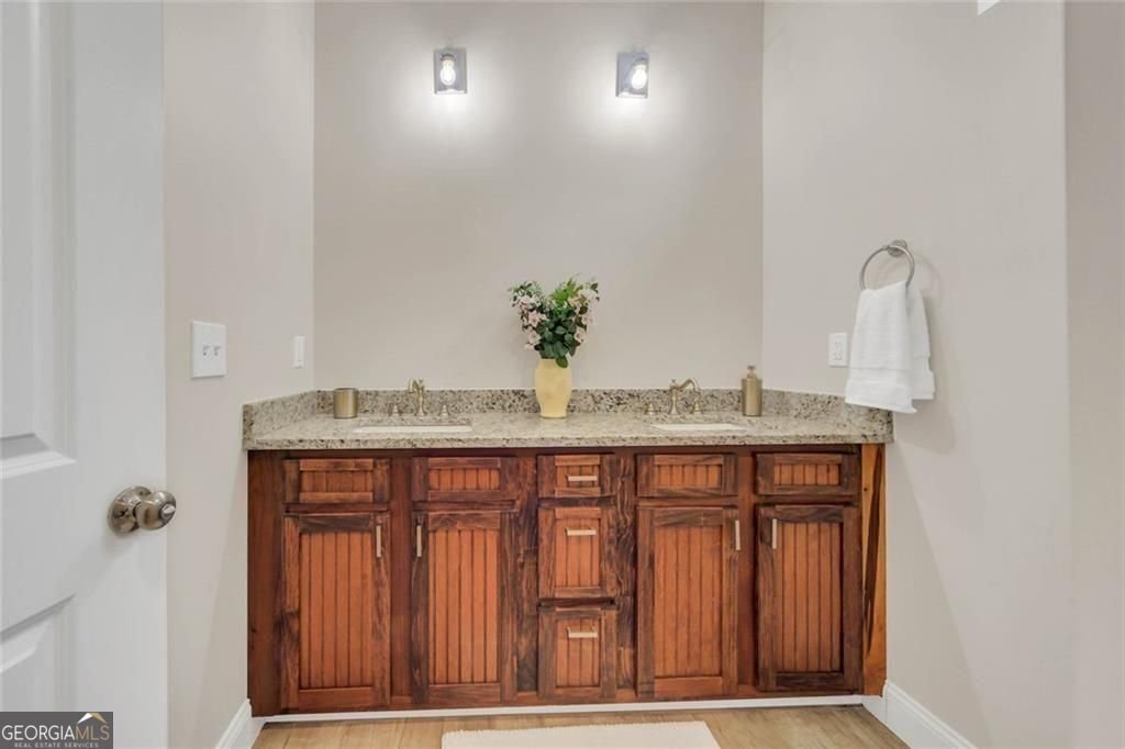 5429 Mountain Street Stone Mountain - Photo 18