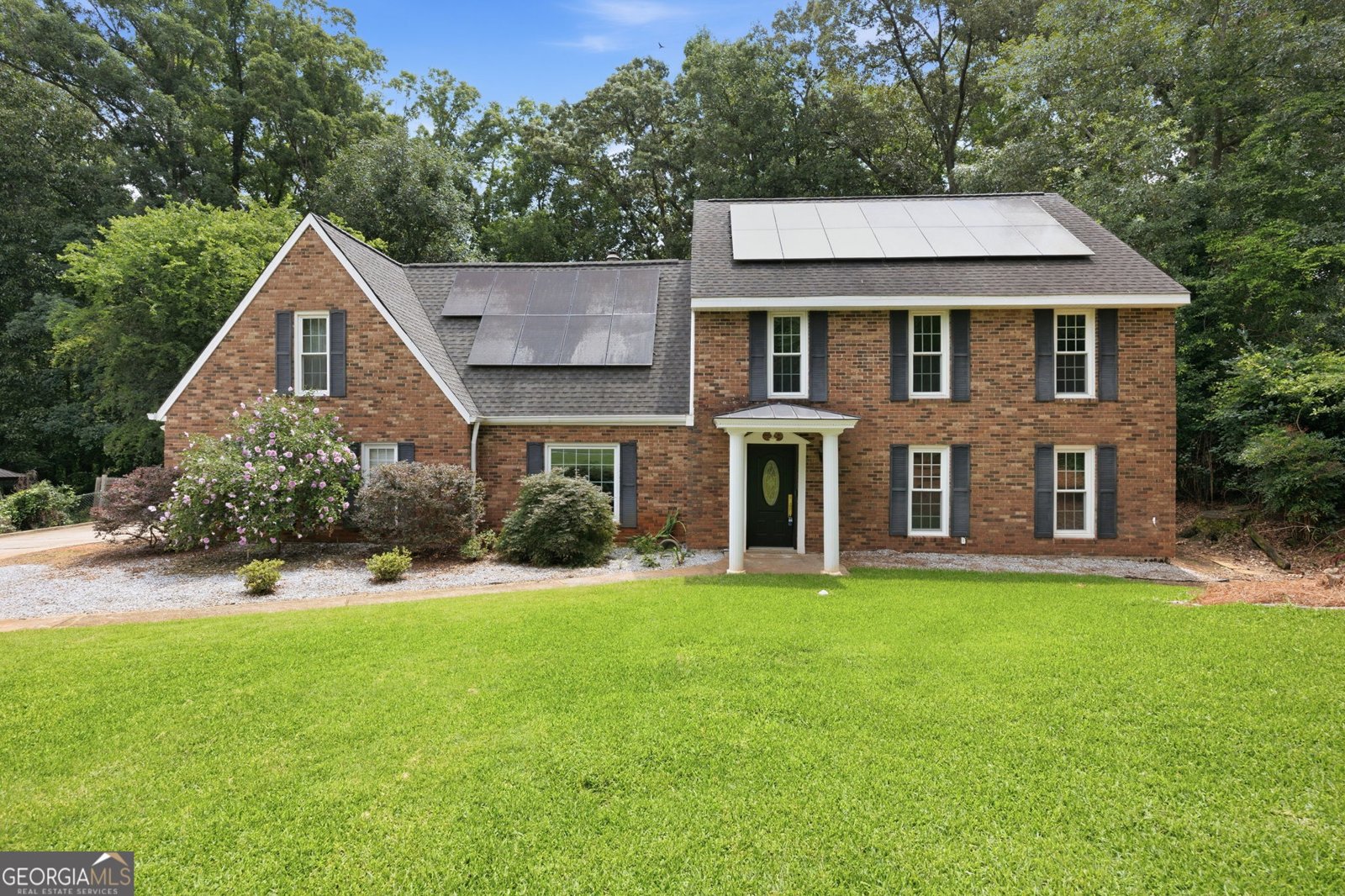 1215 Craddock Way Macon - main photo