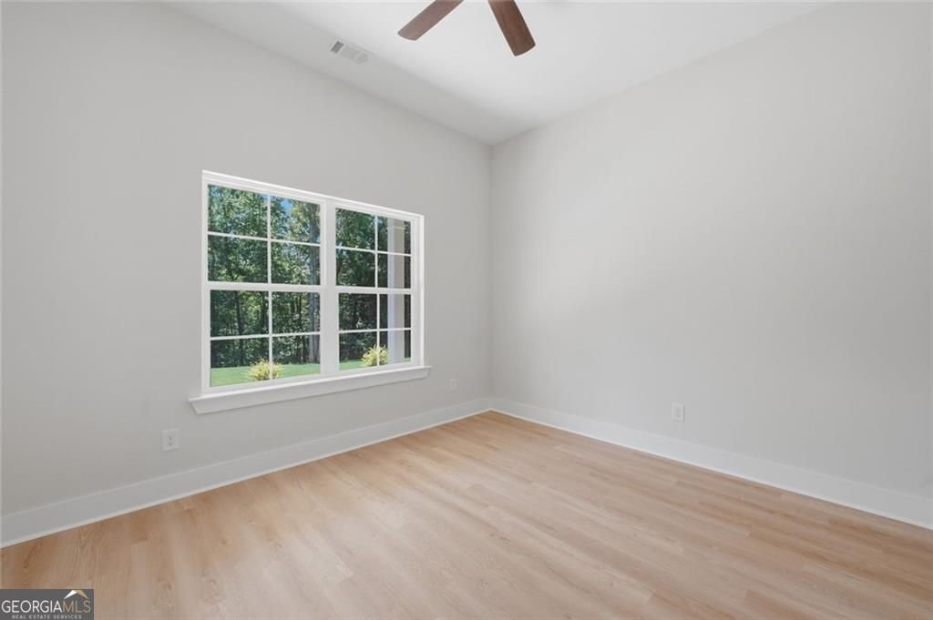 31 Kirk Road White - Photo 8