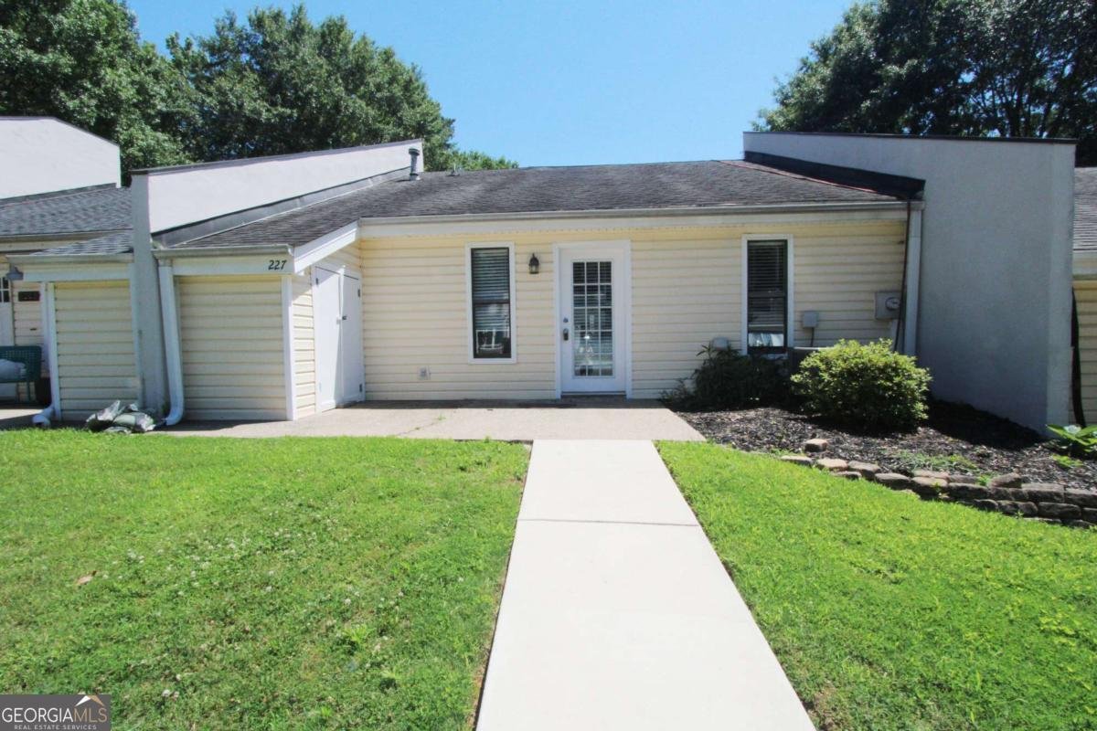 227 Goshen Lane Woodstock - Photo 19