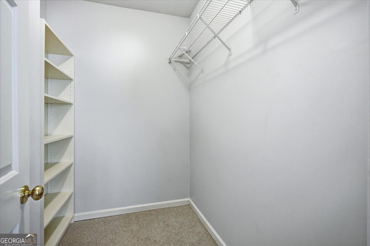 227 Edinburgh Court Milton - Photo 17