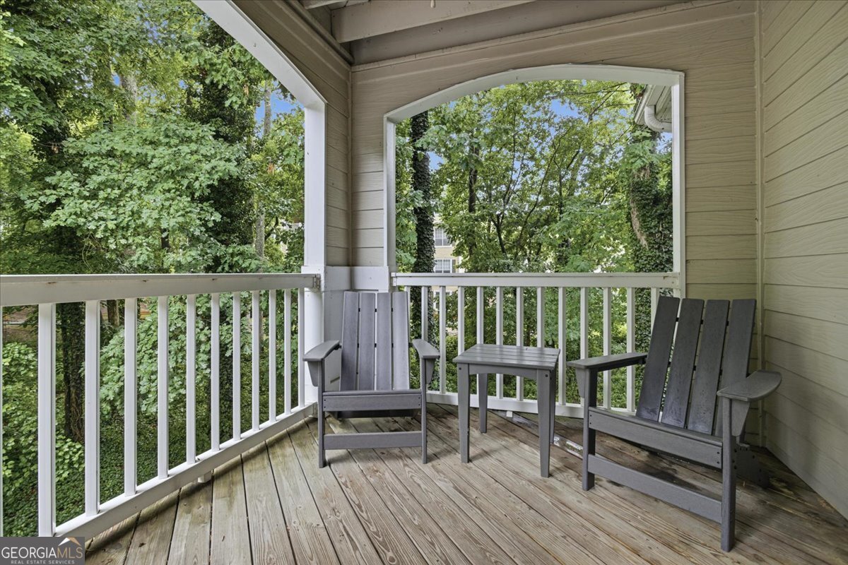 227 Edinburgh Court Milton - Photo 22
