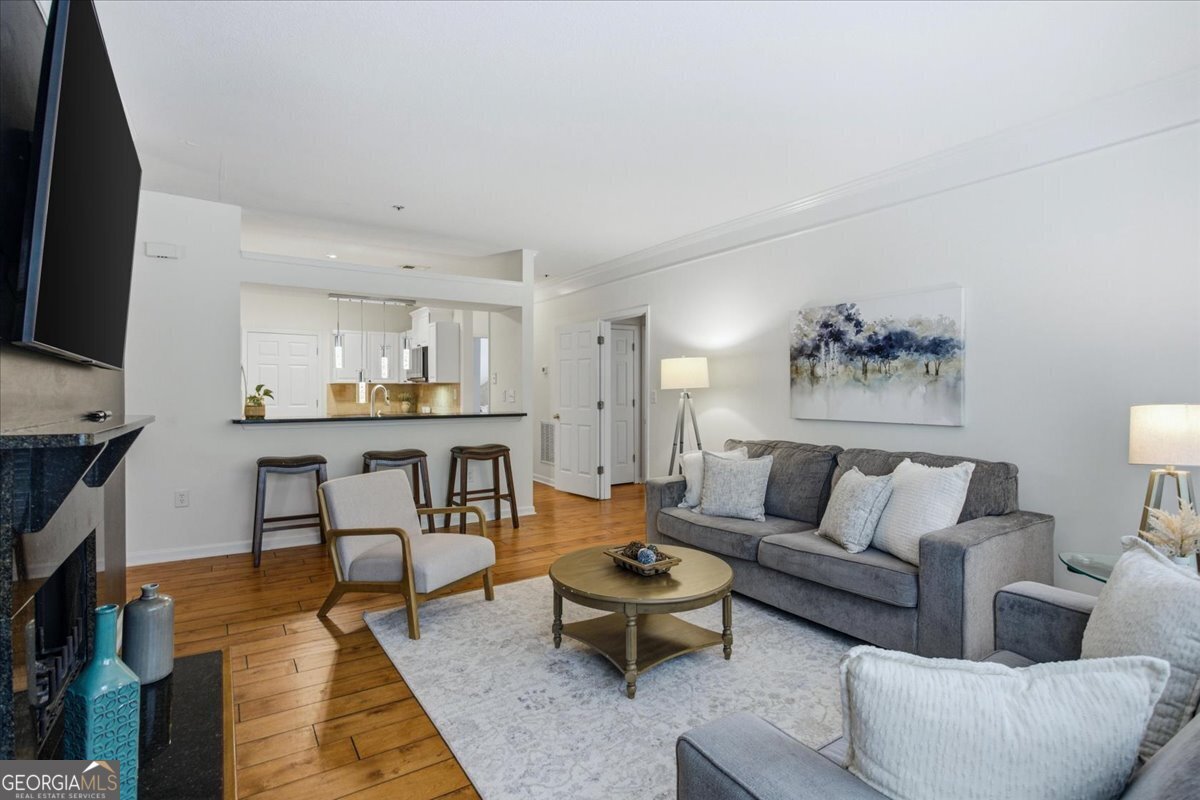 227 Edinburgh Court Milton - Photo 9