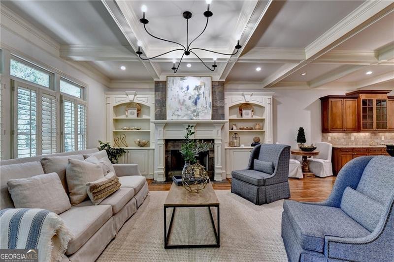 240 Wisteria Circle Roswell - Photo 11