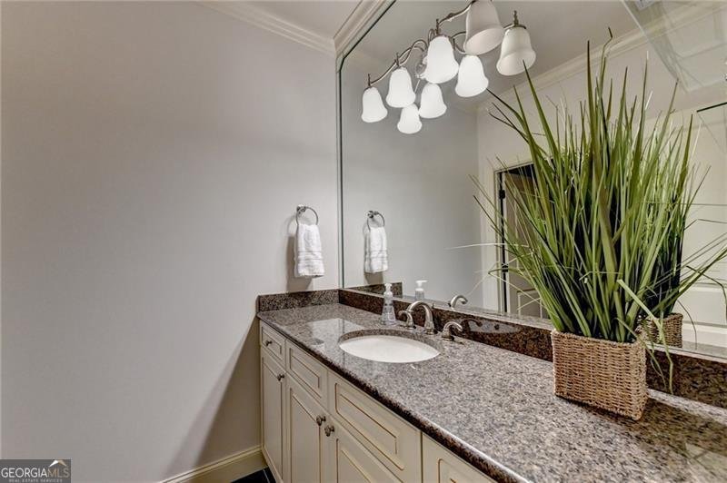240 Wisteria Circle Roswell - Photo 40