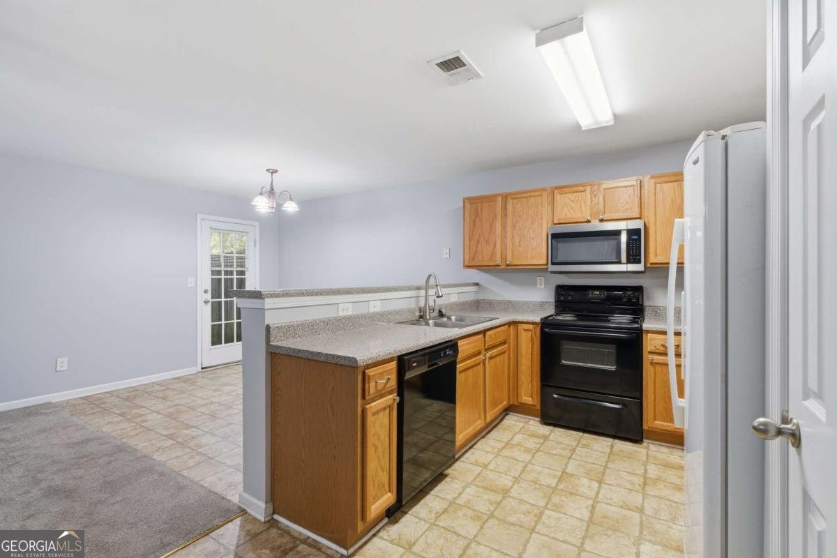 111 Princeton Avenue Adairsville - Photo 9