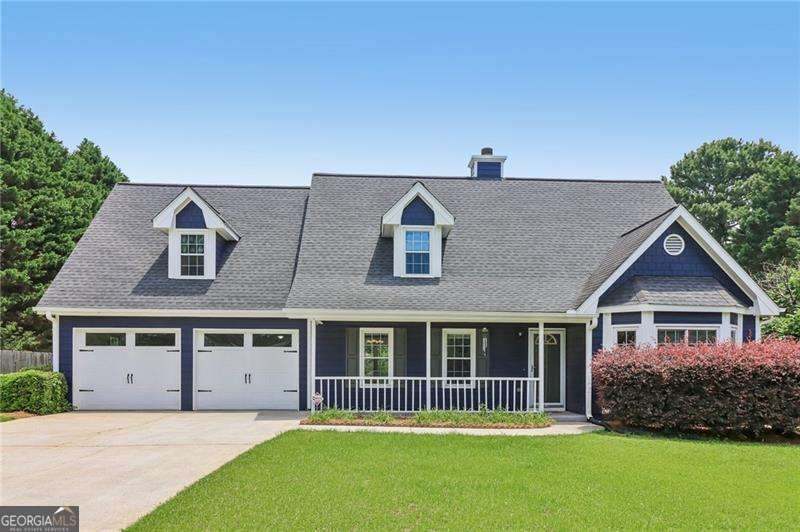 3325 Holly Stand Court Loganville - main photo