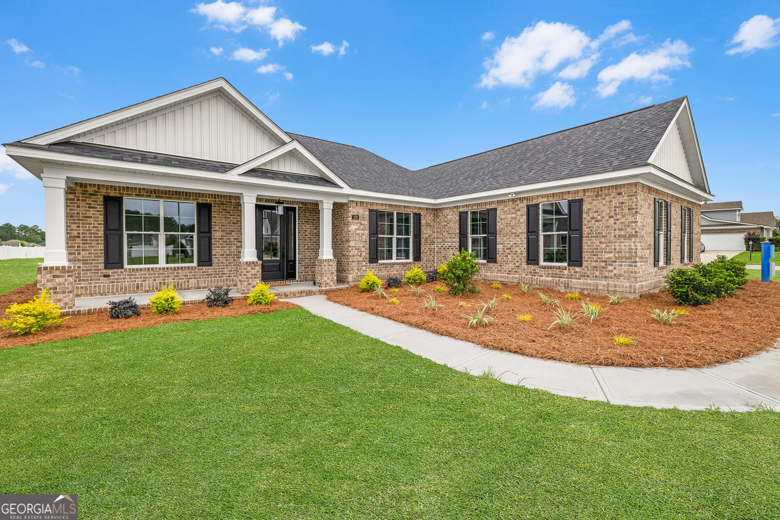 120 Stadium Drive Guyton - main photo