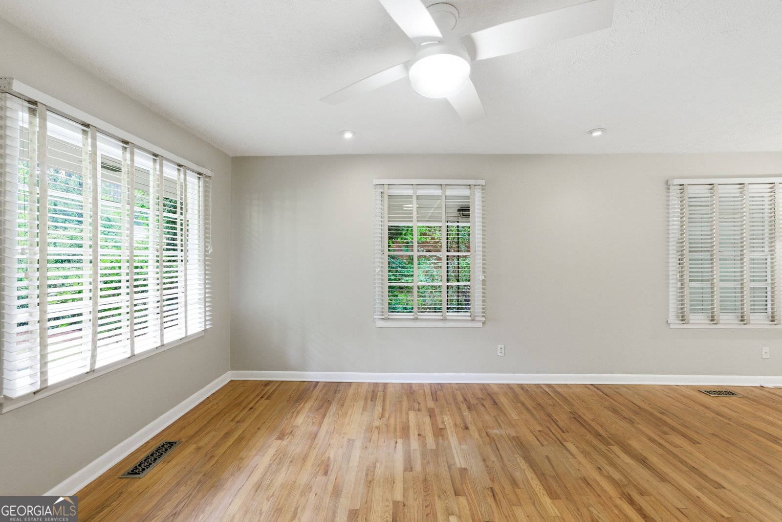 3127 Vine Circle Decatur - Photo 10