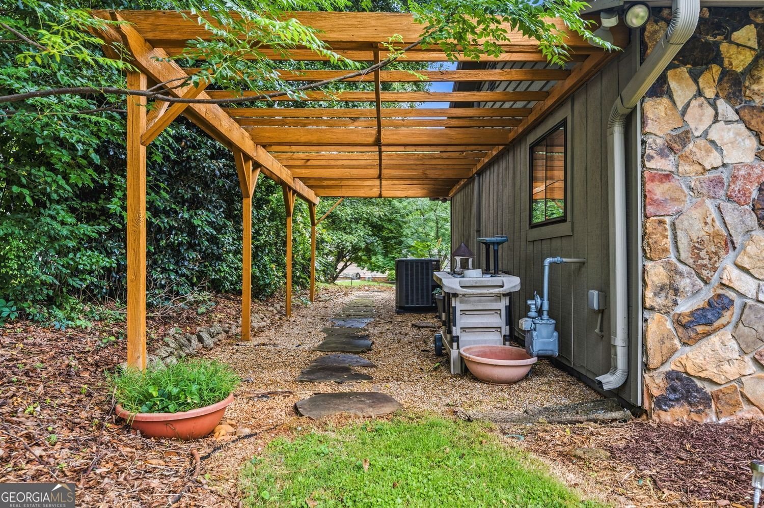 4759 Mockernut Court Lilburn - Photo 31