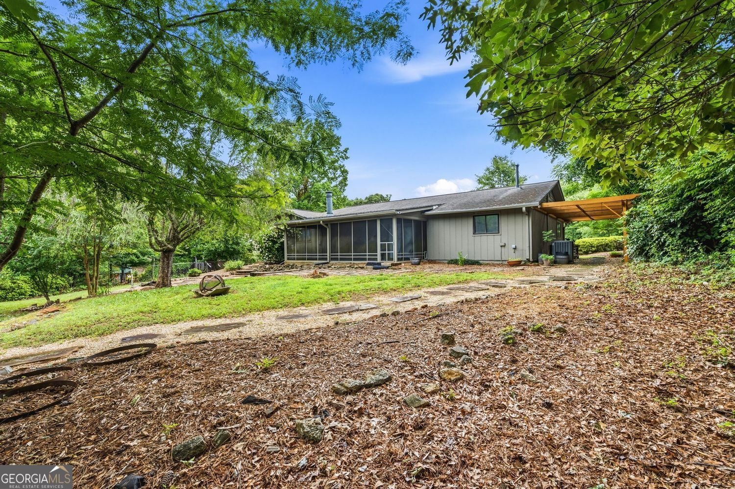 4759 Mockernut Court Lilburn - Photo 32