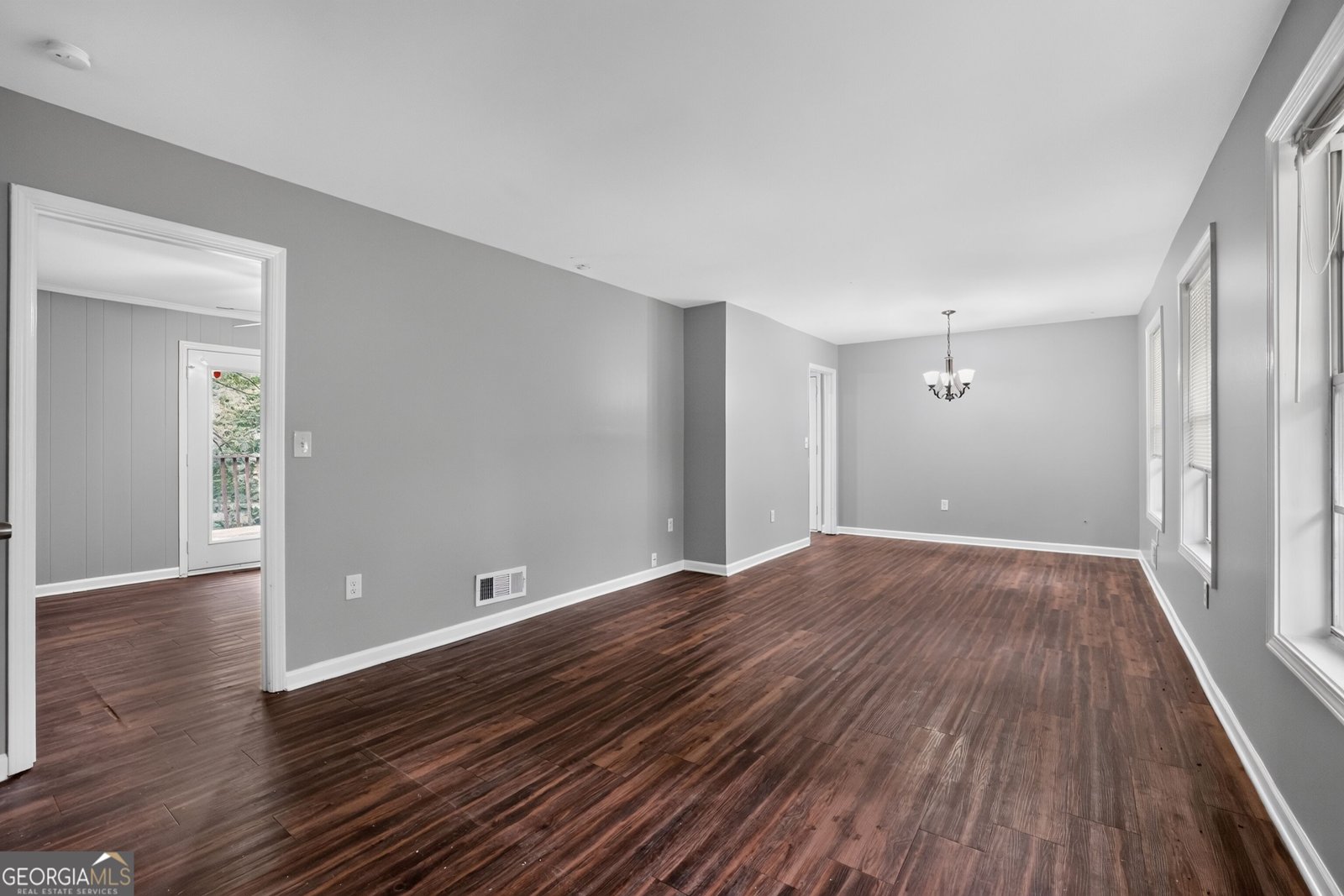 513 Martindale Court Stone Mountain - Photo 10