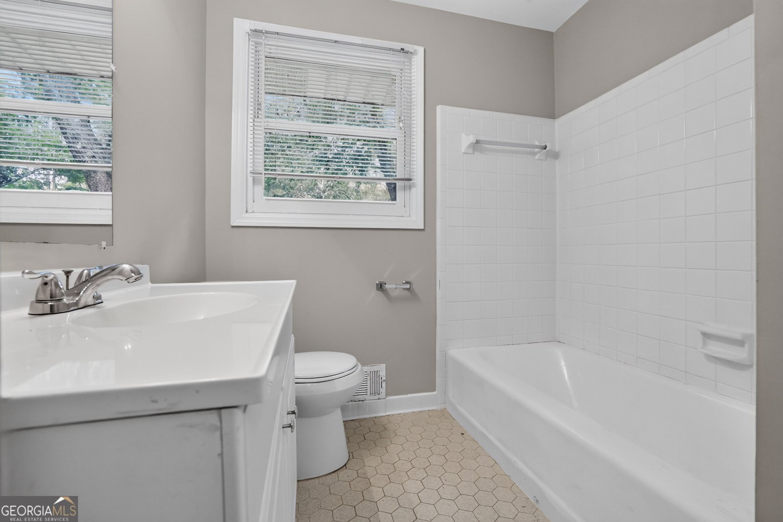 513 Martindale Court Stone Mountain - Photo 18