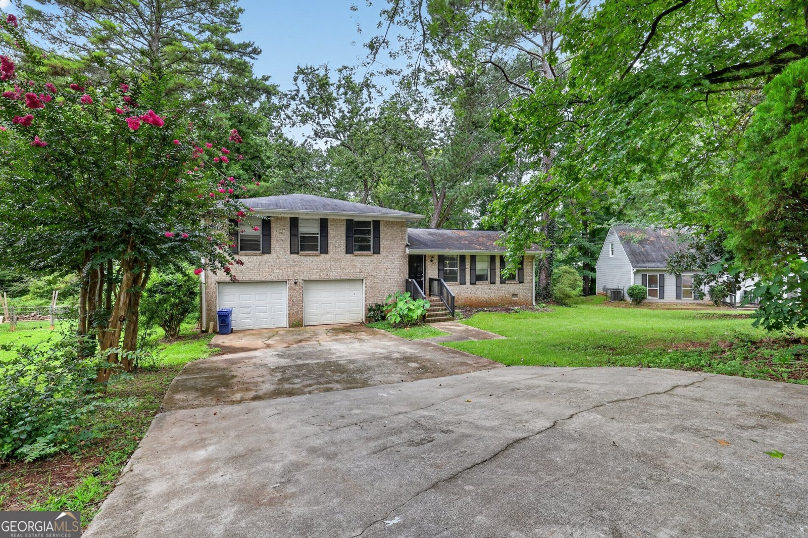 513 Martindale Court Stone Mountain - Photo 8