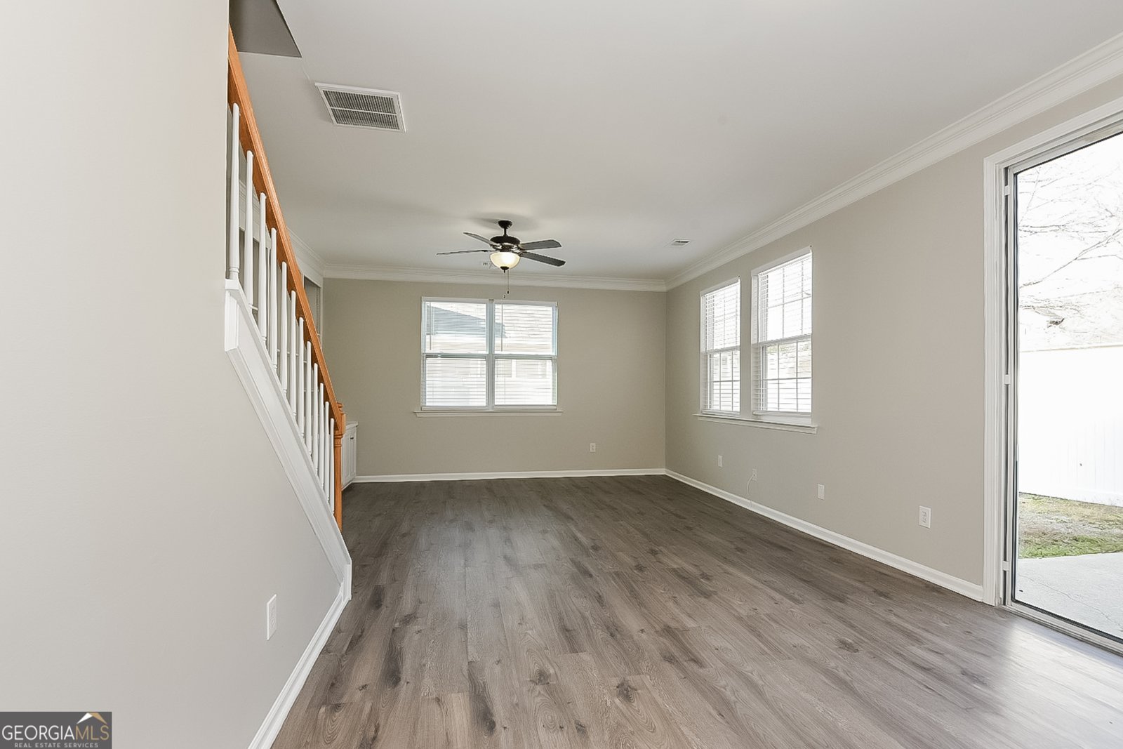 328 Hiawassee Drive Woodstock - Photo 8