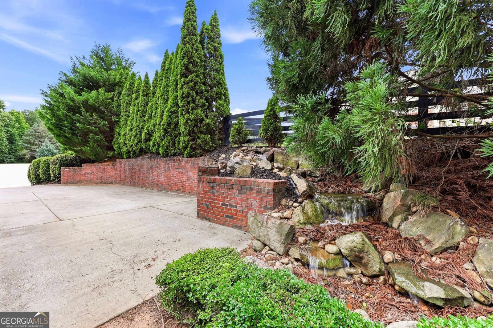 411 Hunting Hills Drive Braselton - Photo 11