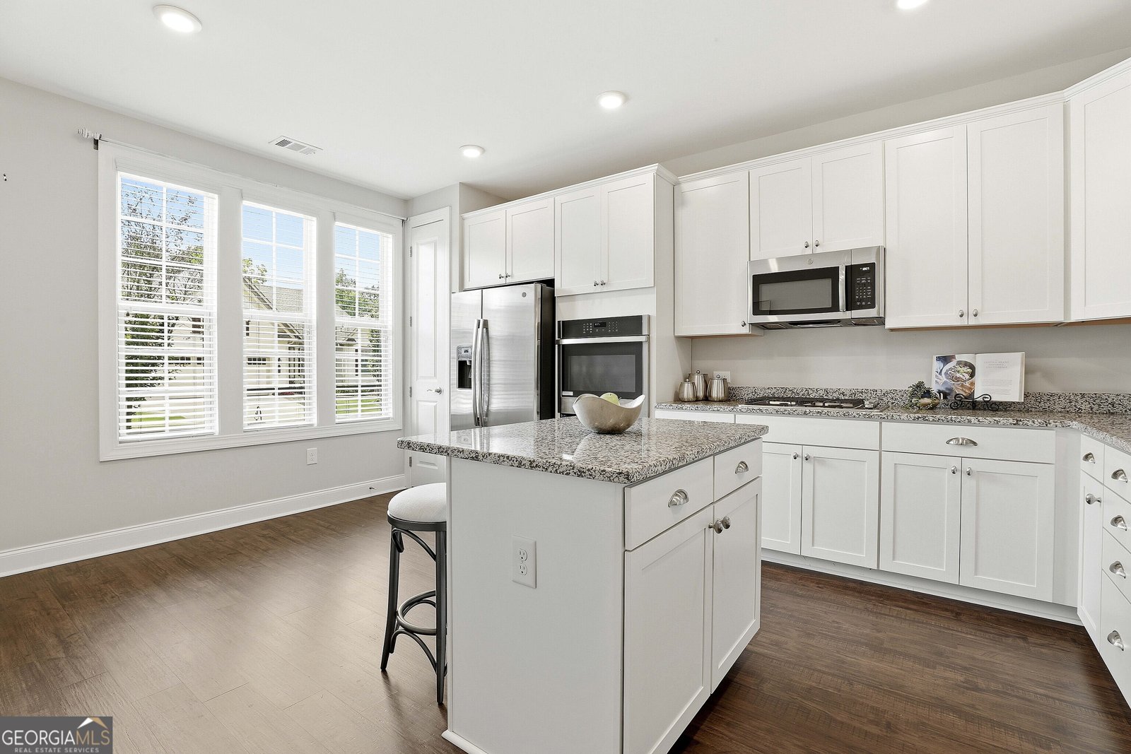 330 Chestnut Oak Drive Peachtree City - Photo 10