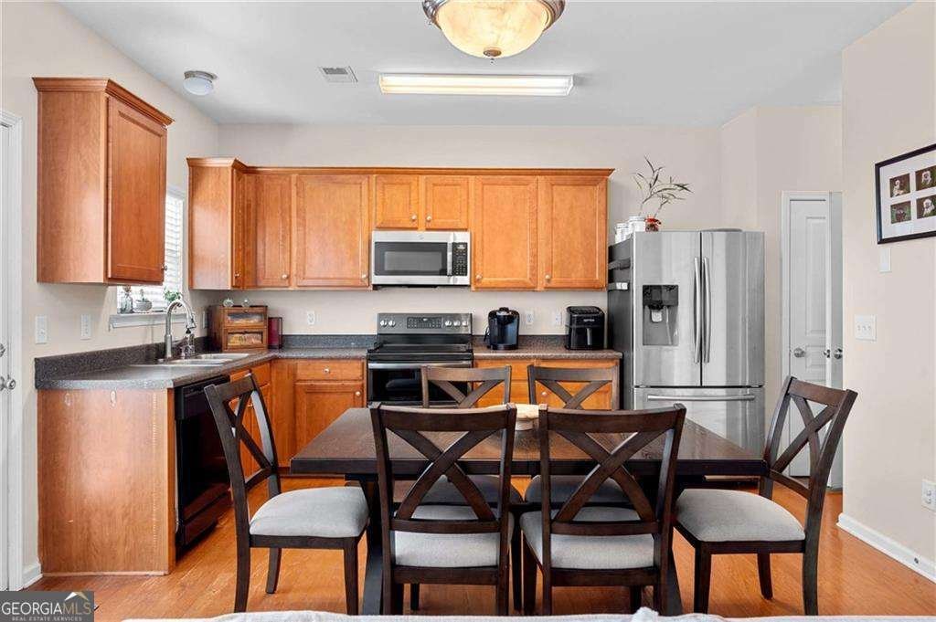 124 Wiley Parc Circle Woodstock - Photo 6