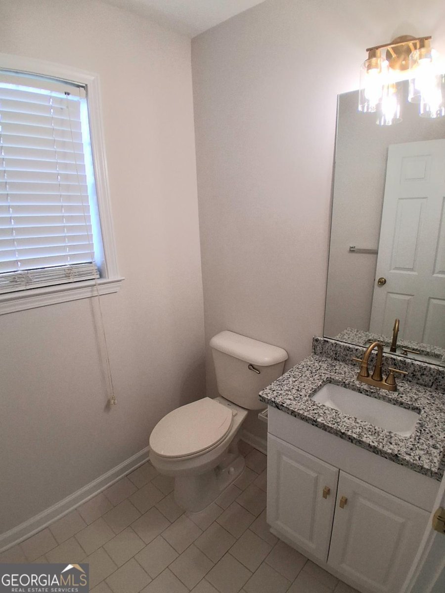 140 Dearing Woods Way Covington - Photo 30