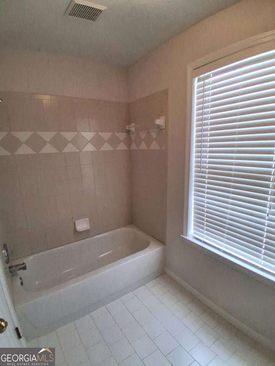 140 Dearing Woods Way Covington - Photo 53