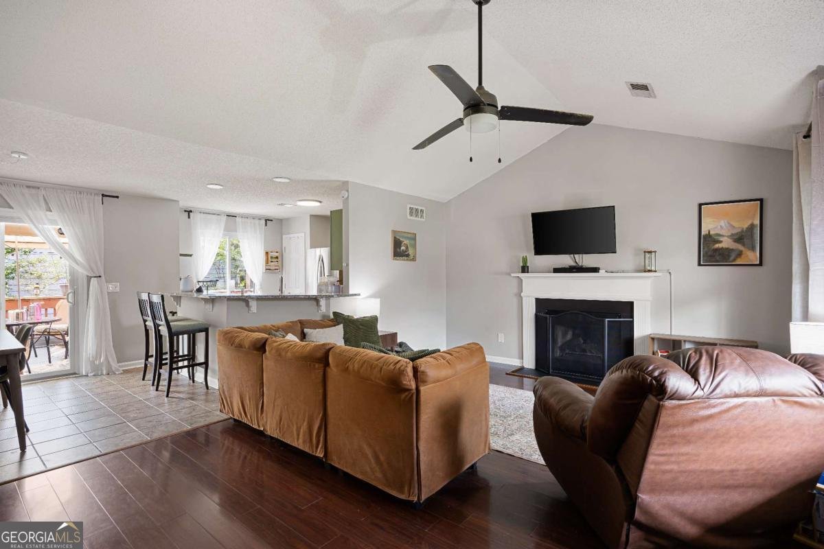 1750 Woodvine Court Kennesaw - Photo 6