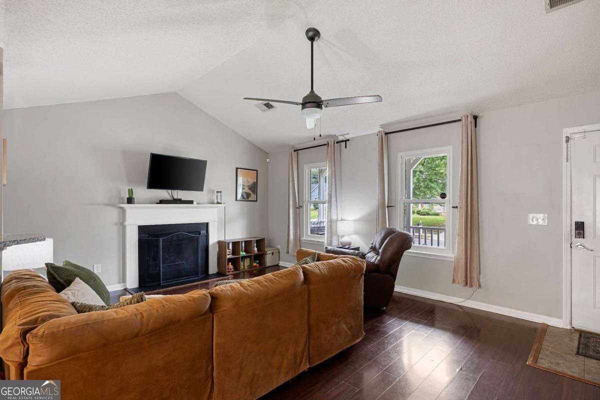 1750 Woodvine Court Kennesaw - Photo 7