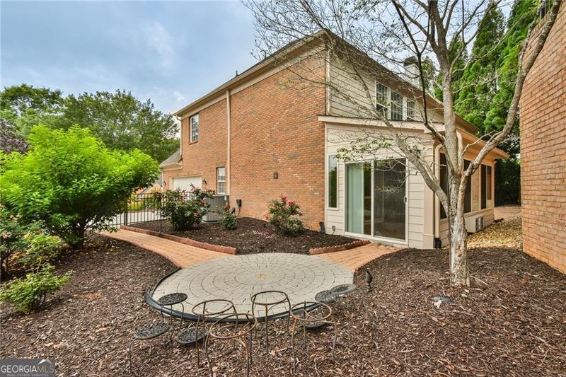 5155 Harbury Lane Suwanee - Photo 38