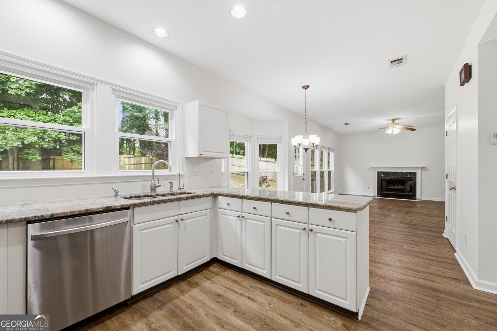 3668 Dunlin Shore Court Peachtree Corners - Photo 8