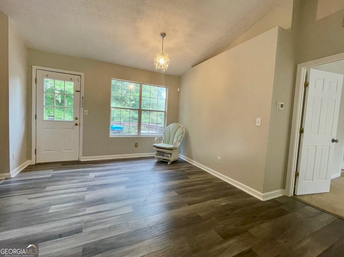 828 Tradd Court Stone Mountain - Photo 10