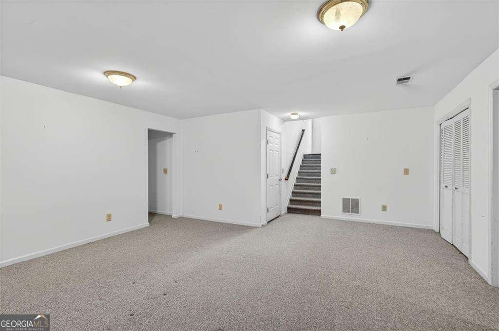 9030 Club River Drive Roswell - Photo 18