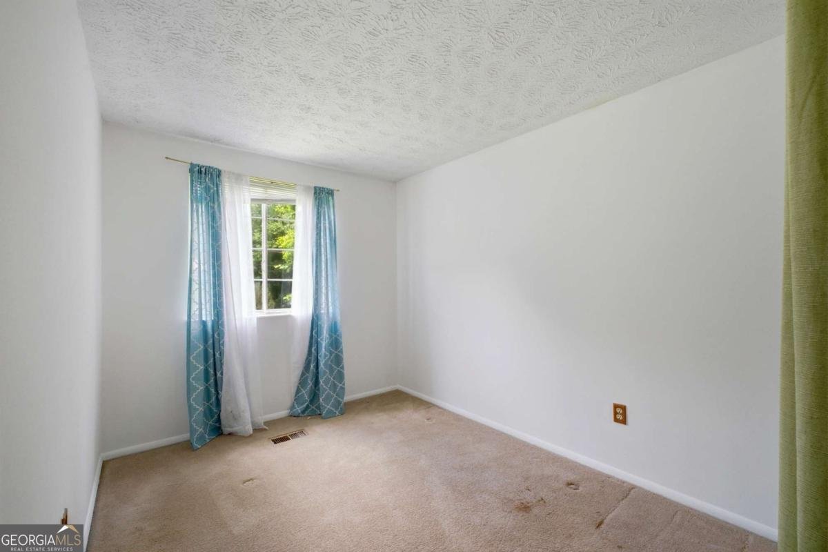 726 Lawndale Court Norcross - Photo 16